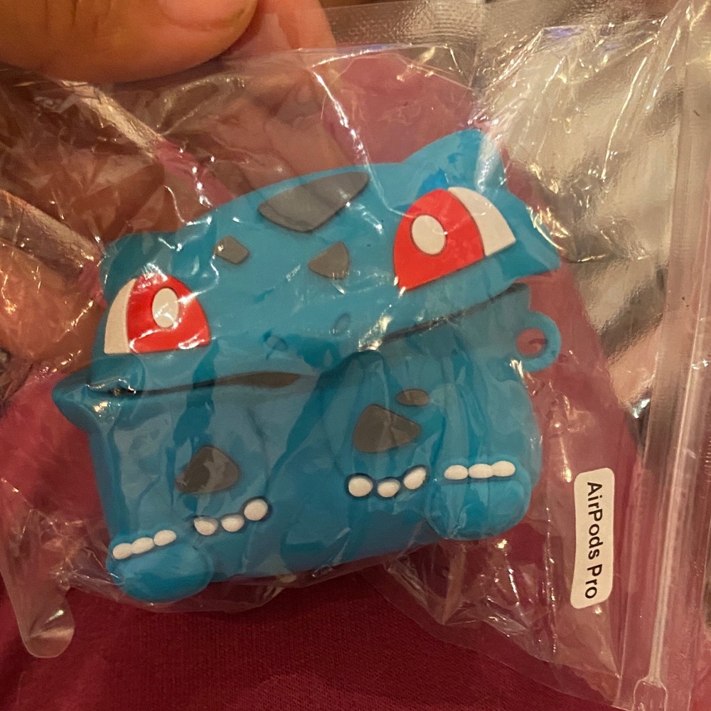 Apple AirPods Pro Blue Case bubasaur